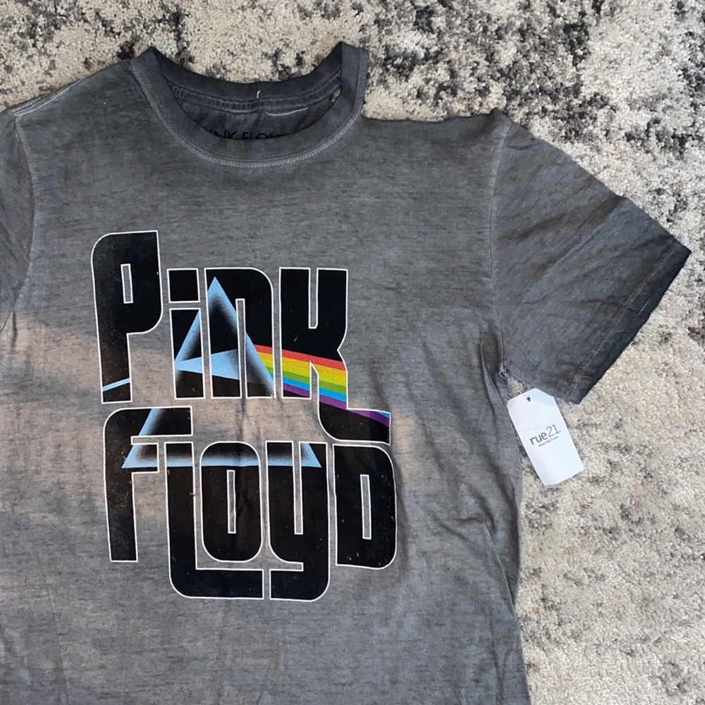 🍇 NWT Pink Floyd Rue 21 Band Tee Small